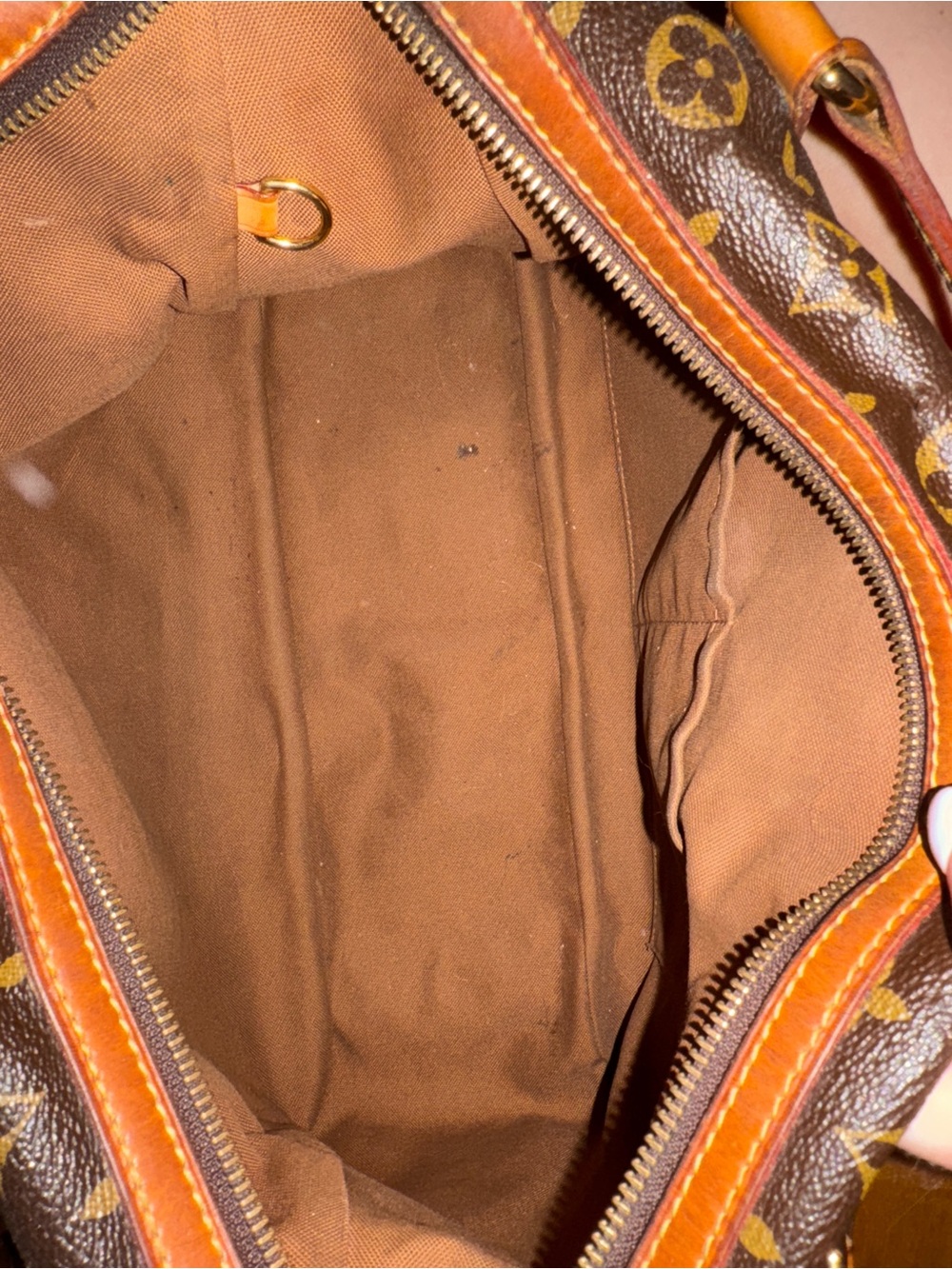 Louis Vuitton Brown Monogram Canvas Shoulder Bag with Tan Trim and Gold Hardware - Picture 5 of 7